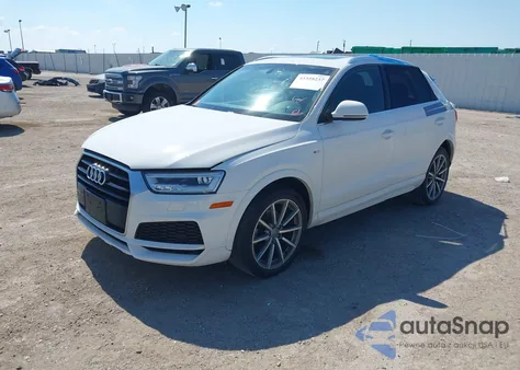 2018 Audi Q3 2.0T Premium/2.0T Sport Premium z USA, uszkodzony, nr VIN WA1HCCFS8JR031587
